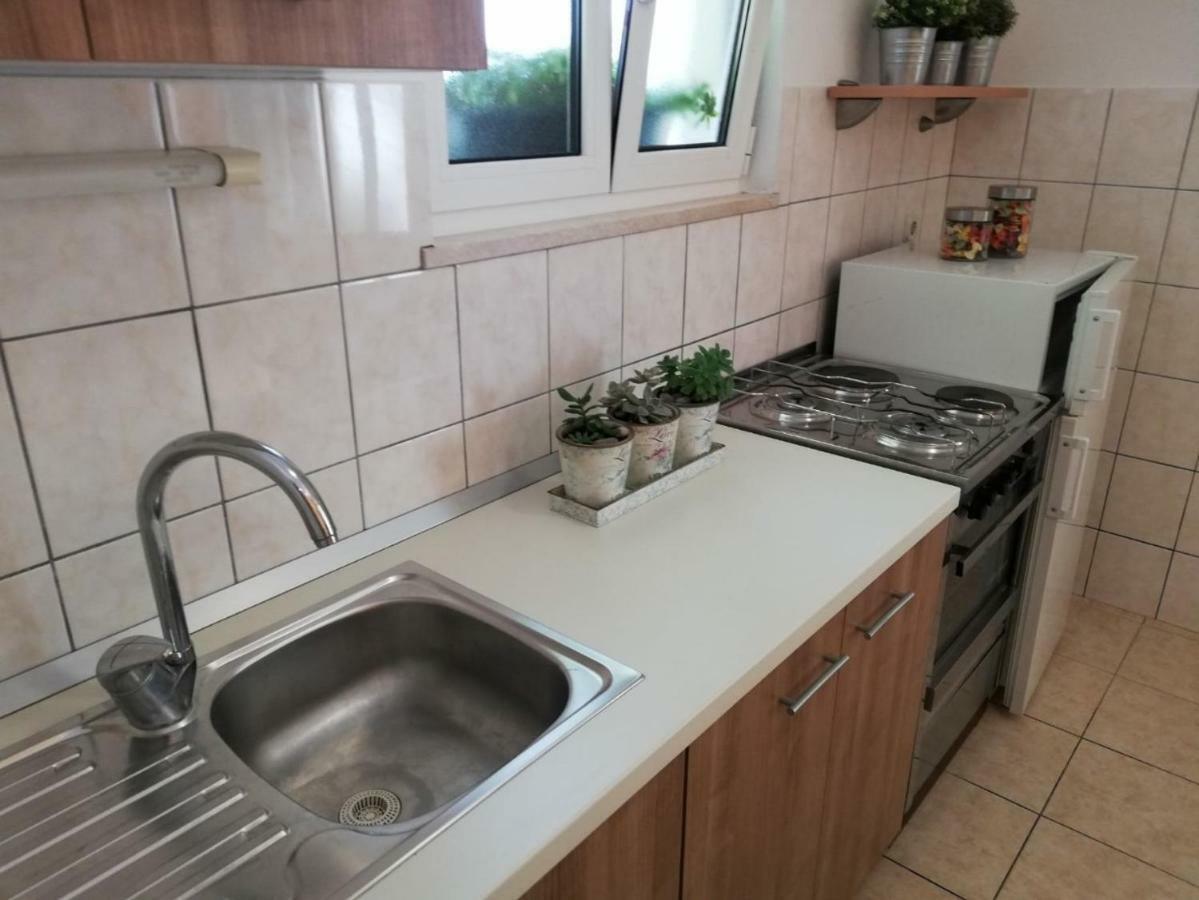 Apartment Center Tonka Makarska Exterior photo